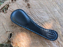 Load image into Gallery viewer, Safeguard: Ostrich Hammer Sap 5 of 8