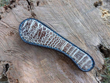 Load image into Gallery viewer, Safeguard: Ostrich Hammer Sap 5 of 8