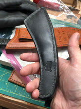 Load image into Gallery viewer, Safeguard: Boomerang  (7 In. Flat Sap) (BLACK)
