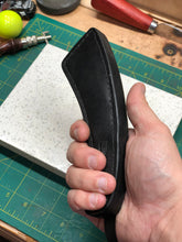 Load image into Gallery viewer, Safeguard: Boomerang  (7 In. Flat Sap) (BLACK)